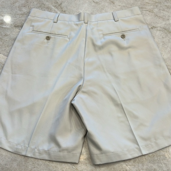 SAVANE Pleated Bermuda Shorts | Stone | Men’s‎ 36 Waist - Picture 9 of 10